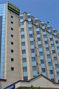 Niagara Plaza Hotel By Fairbridge Exterior foto